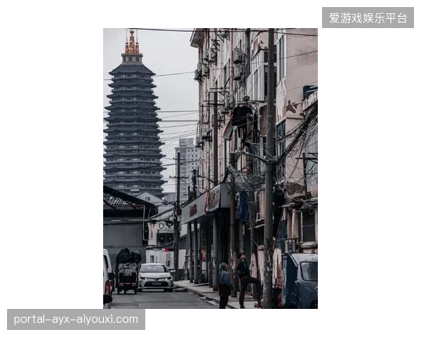 巴黎强势碾压：引领潮流的都市风尚